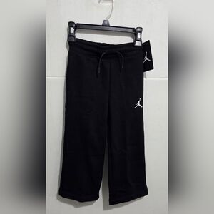 Jordan Size 4 Girls  Black Athletic Pants NWT
